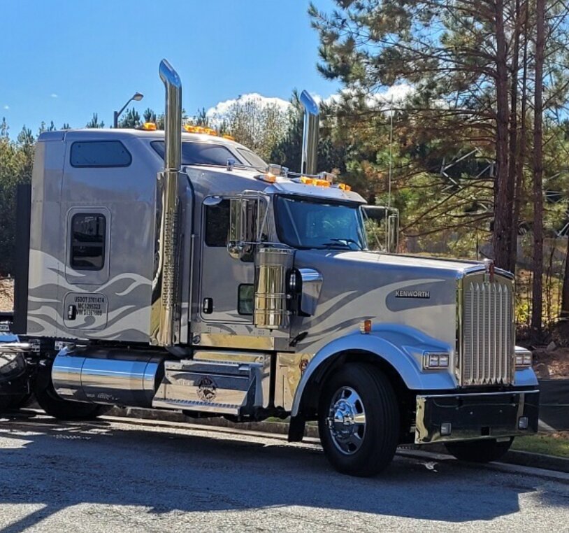 Charlieboi Kenworth W900